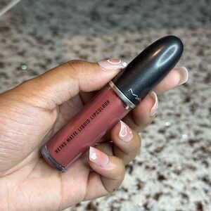 BRAND NEW - MAC Cosmetics Retro Matte Liquid Lipcolour - 132 Gemz & Roses